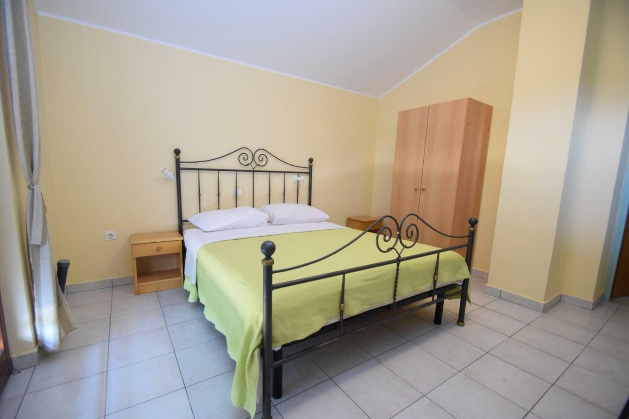 Apartments Nina Starigrad Paklenica Zewnętrze zdjęcie
